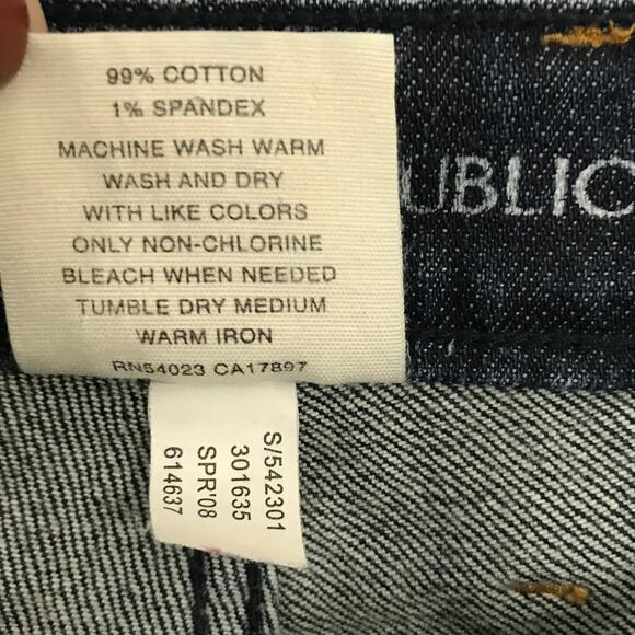 Banana Republic Urban Bootcut Jean - Picture 3 of 8